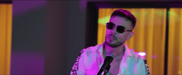 LA NOCHE